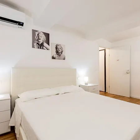 Apartman Molinari House Centro - Accogliente Nel Cuore Di - Free Ztl Modena