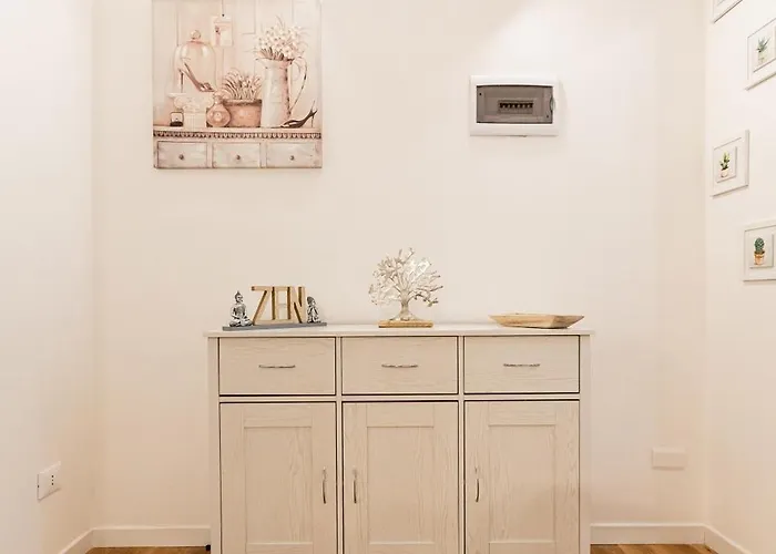 Appartamento Molinari House Centro - Accogliente Nel Cuore Di - Free Ztl Modena